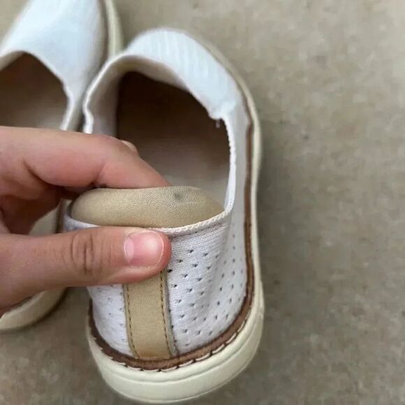 Ugg Women's Sammy Slip Ons - Picture 14 of 14